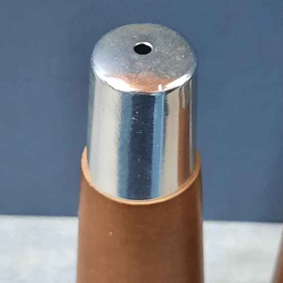 Vintage Wood Silvertone Caps Danish Style Graduated Salt & Pepper Shakers - Picture 6 of 10